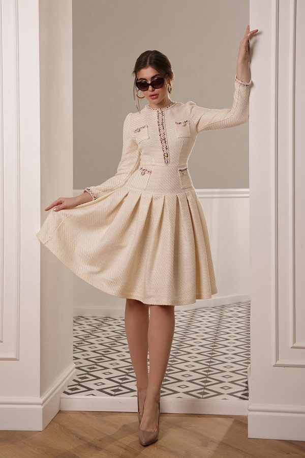Tweed pleated knee-length dress
