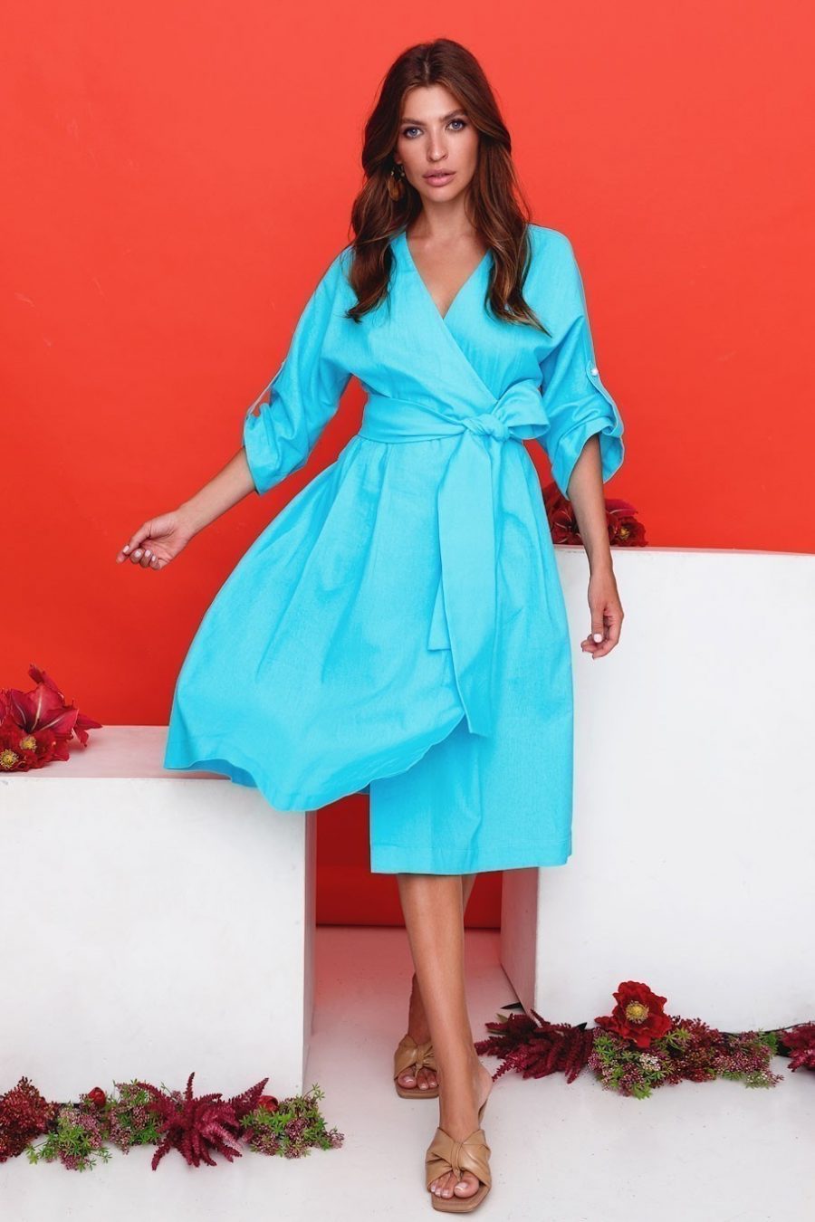 Linen dress on a wrap with pearls