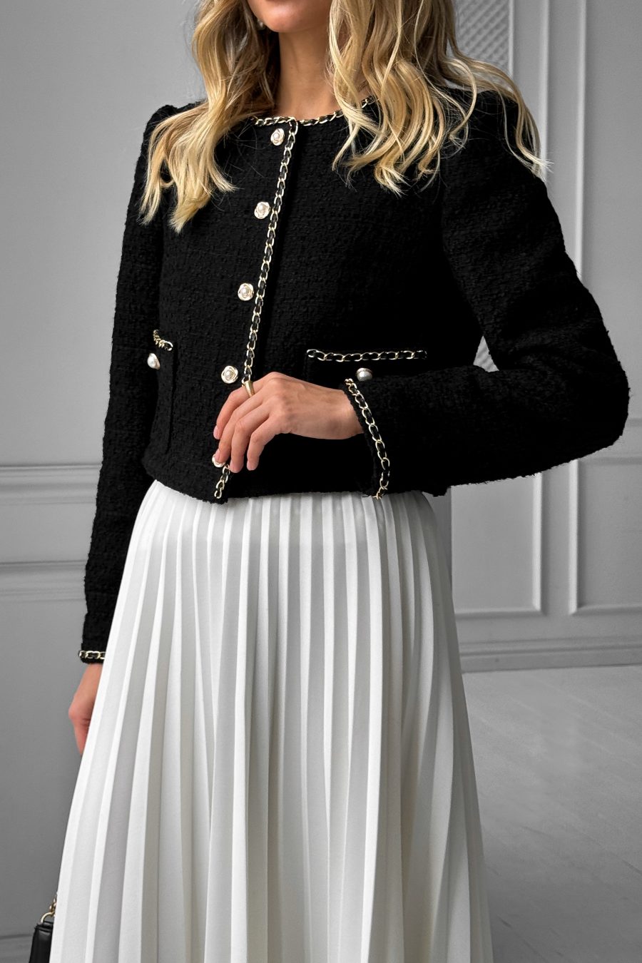 Cotton tweed jacket embroidered with decorative chain