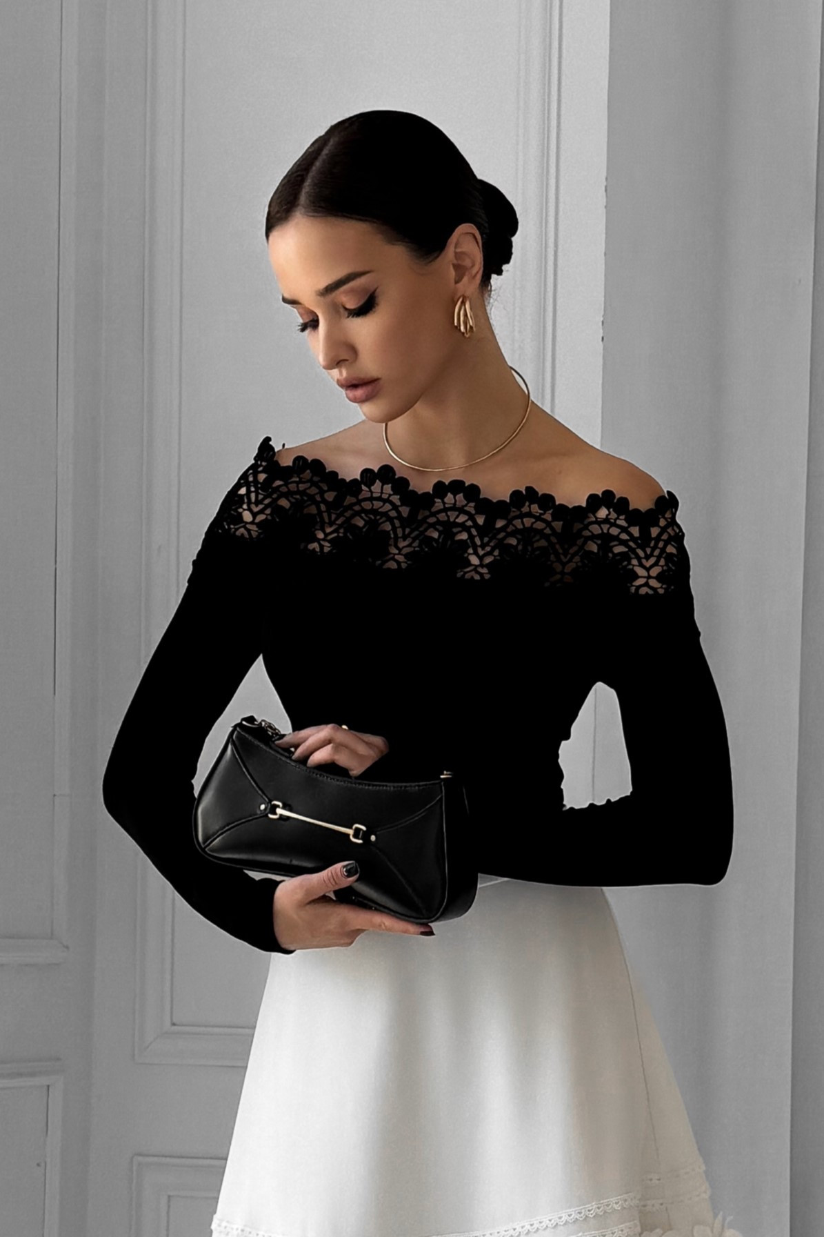 IMG_6784-3 Knitted cotton bodysuit with lace, off-shoulder