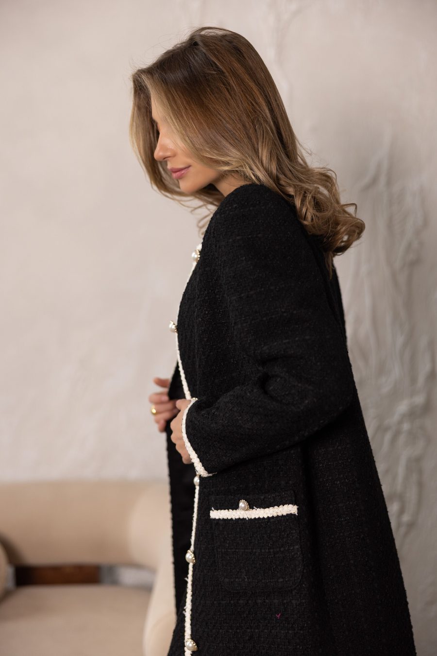 Tweed cardigan without collar, with patch pockets