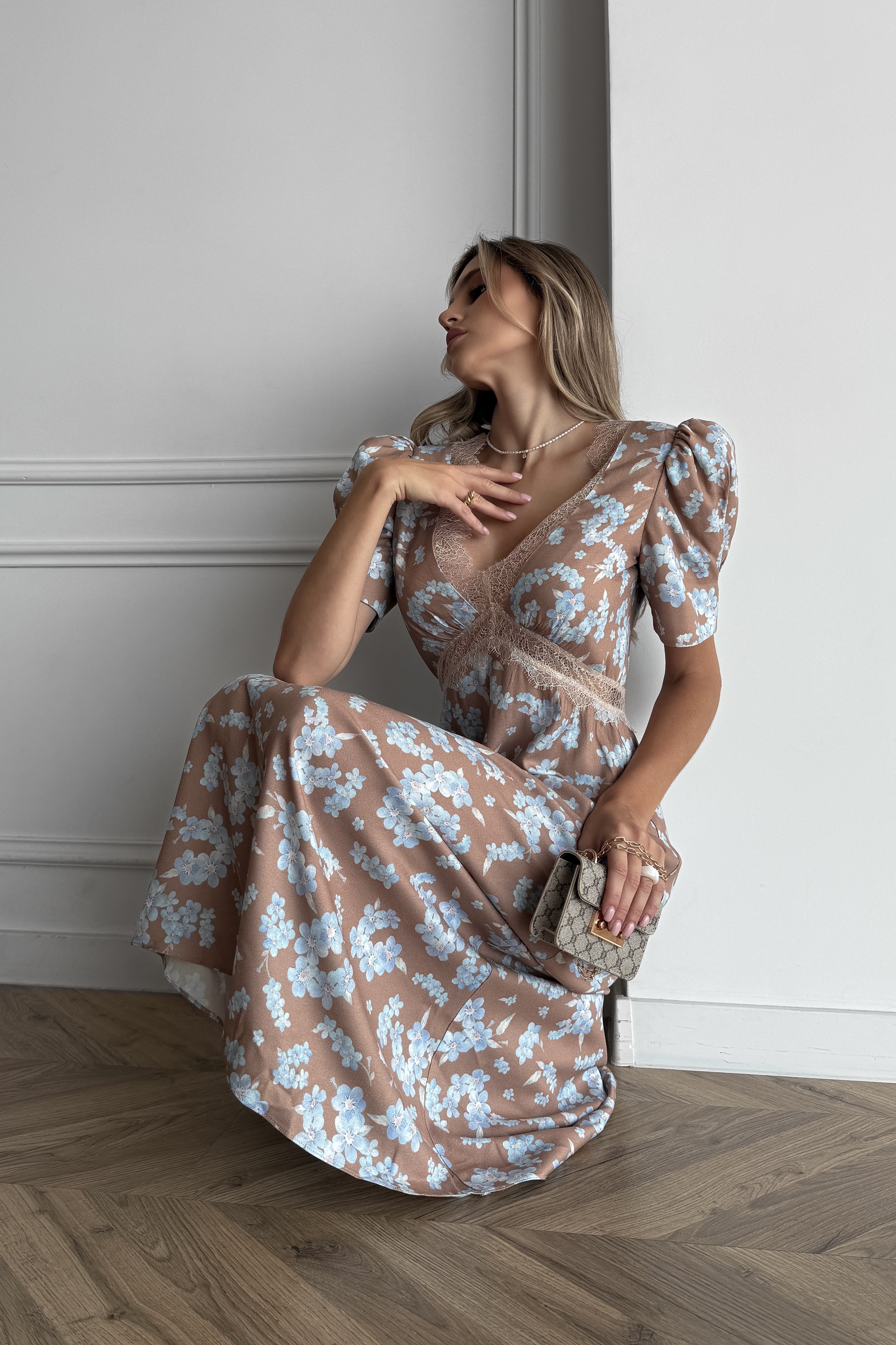 IMG_0373-2 Italian viscose midi dress with lantern sleeves and lace