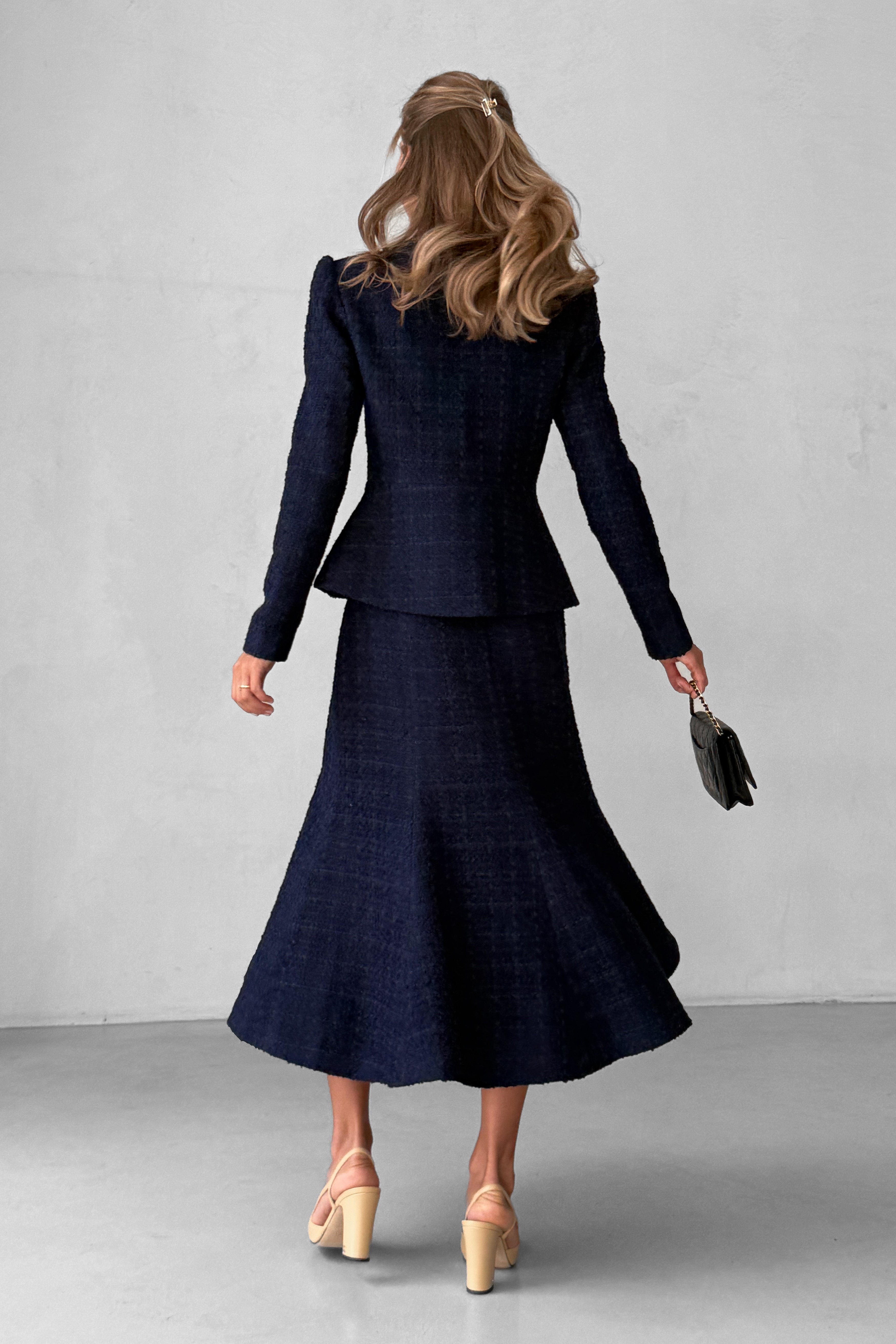 IMG_9276-2 Tweed two-piece suit: asymmetrical jacket and godet skirt