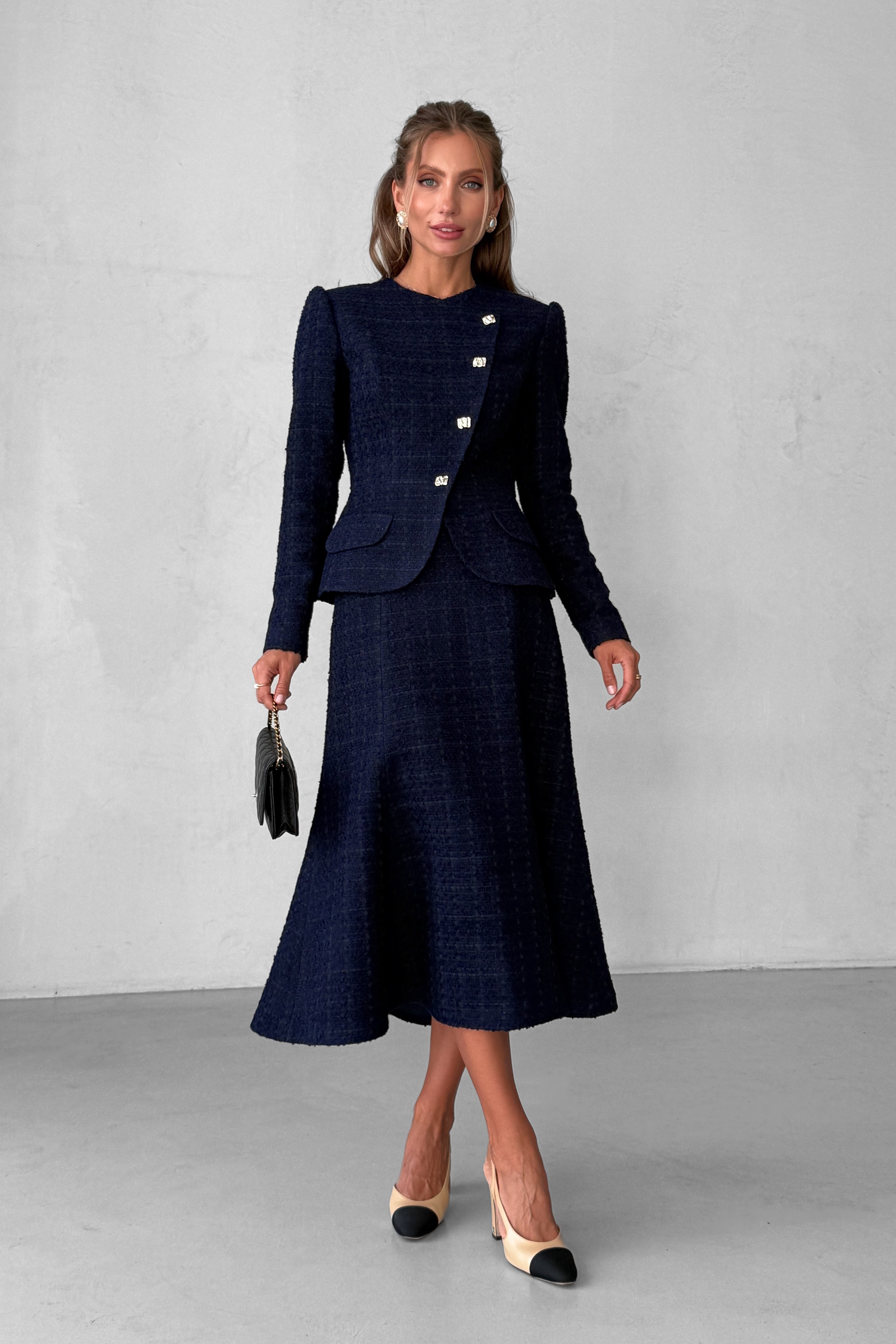IMG_9290-2 Tweed two-piece suit: asymmetrical jacket and godet skirt
