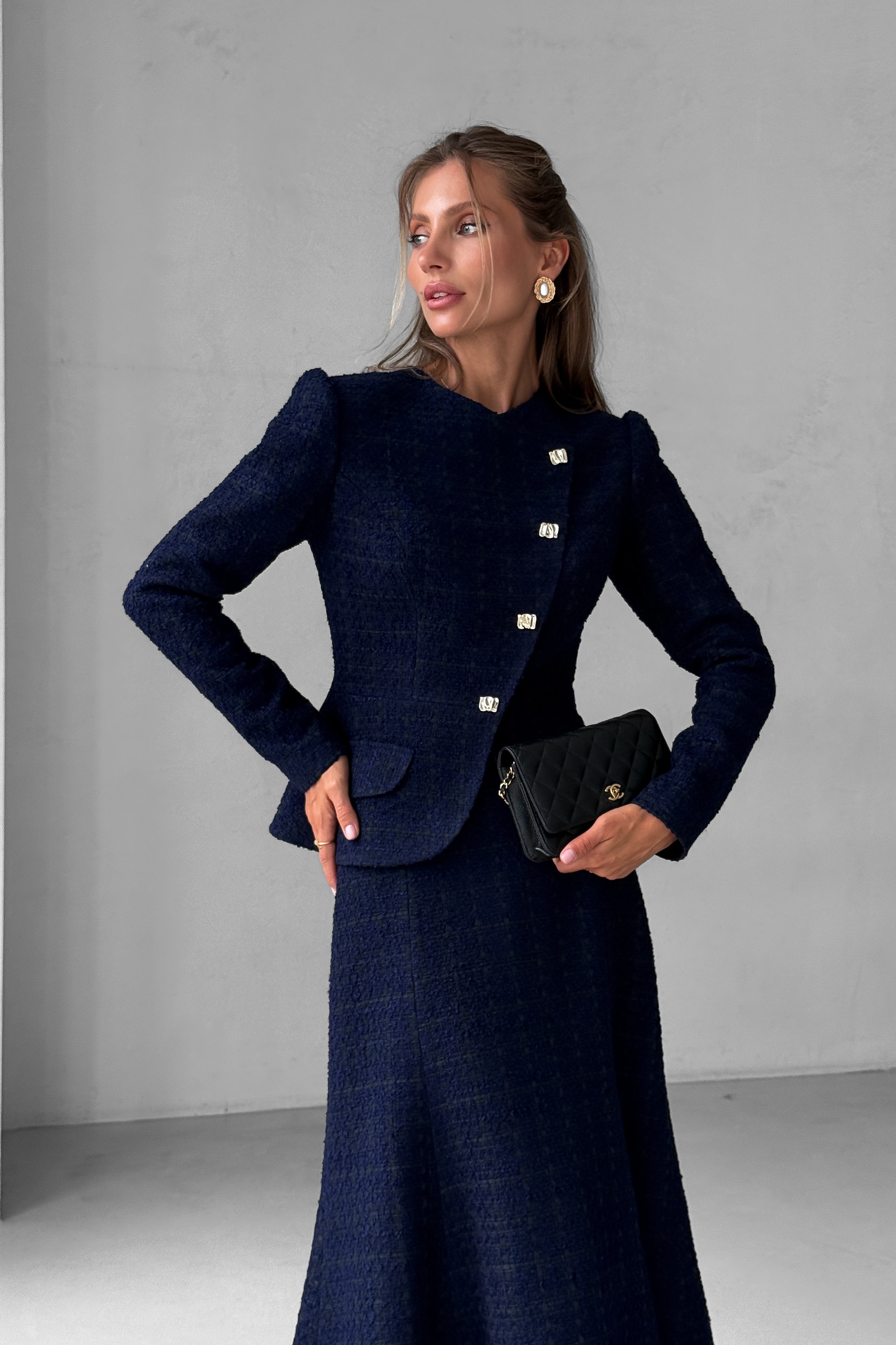 IMG_9292-2 Tweed two-piece suit: asymmetrical jacket and godet skirt